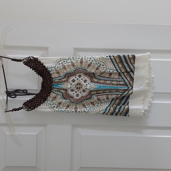 Set of 2 Halter Tops - Picture 5 of 7